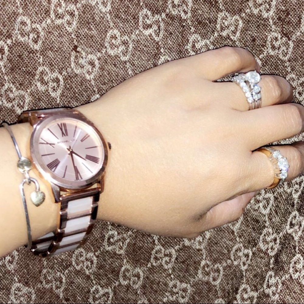 Authentic mk 🌹rose 🥀 gold watch ...